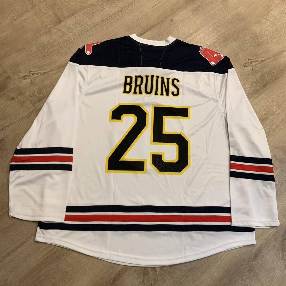 MLB NHL Boston Red Sox x Bruins Fenway Park SGA Hockey Jersey Men's XL White - Picture 4 of 7